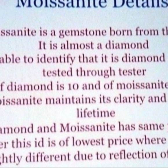 New 2ct Beautiful Moissanite Diamonds Stud Earrings - Picture 9 of 9